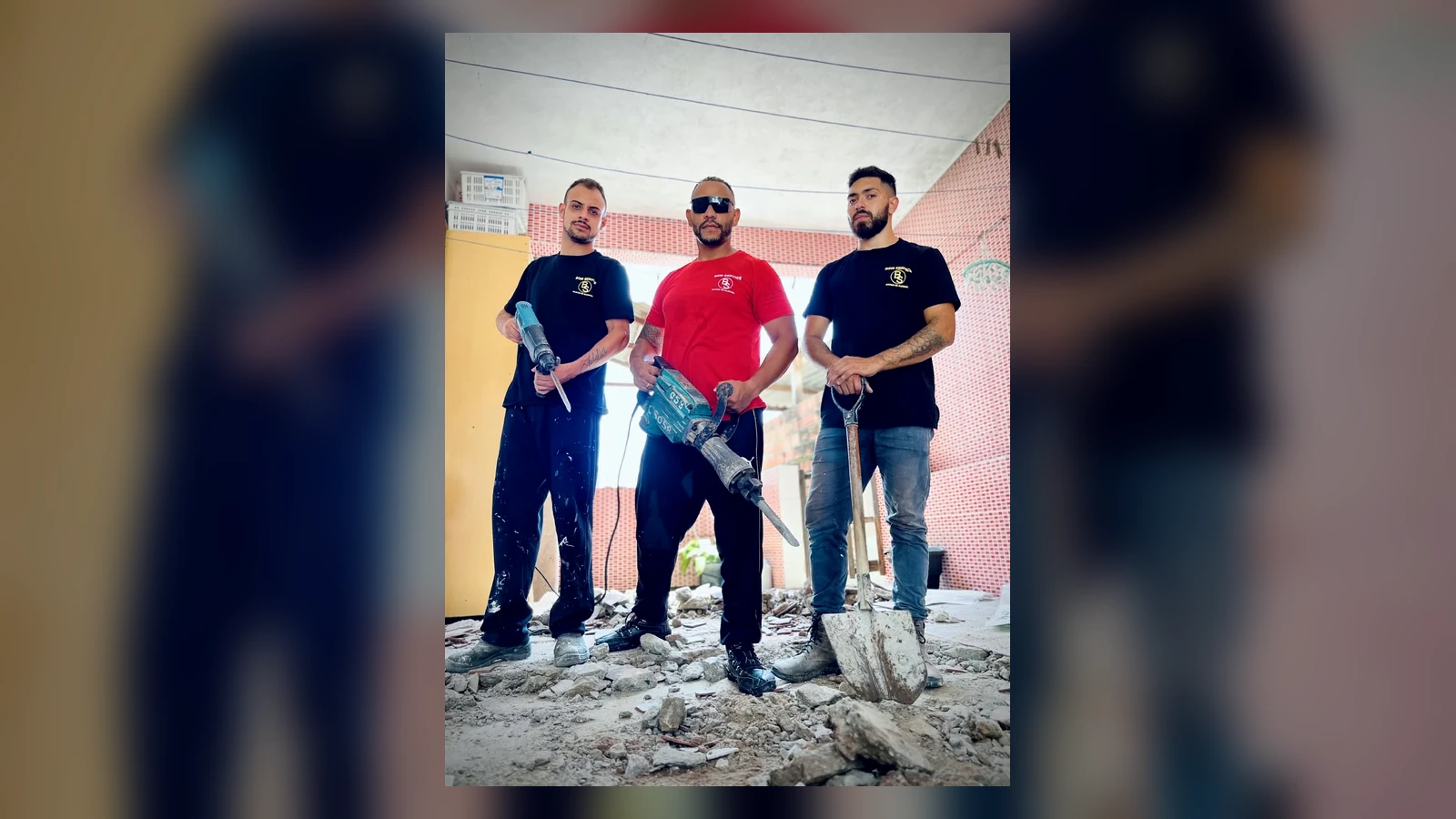 Equipe Bom Service em ambiente de obra